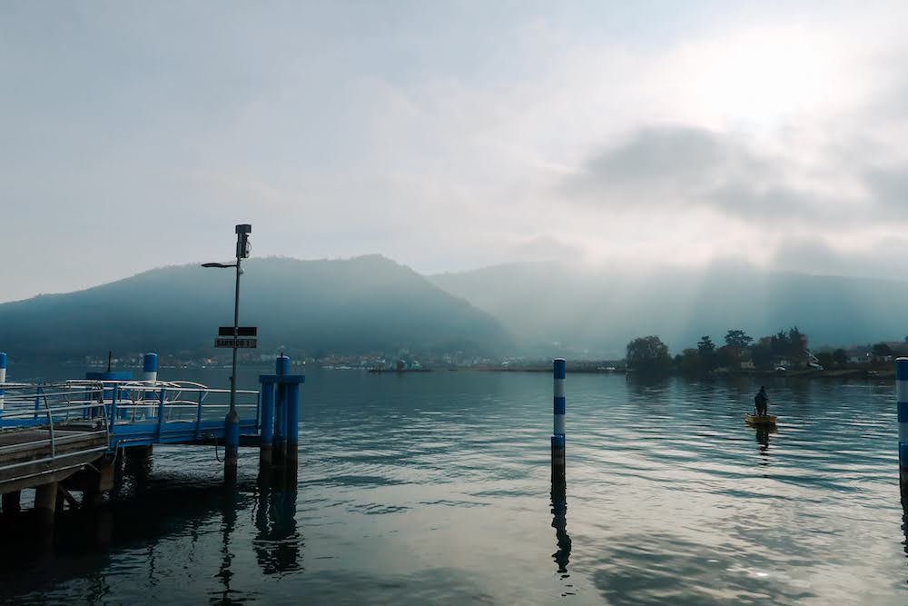 Surrounded by mountains, lake Iseo offers beautiful scenery and opportunities for adventures and relaxing things to do when you visit.