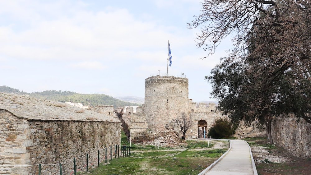 Things to do and see in Kavala, Greece! Kavala is a super vibrant seaside city you need to visit if you're traveling through Northern Greece